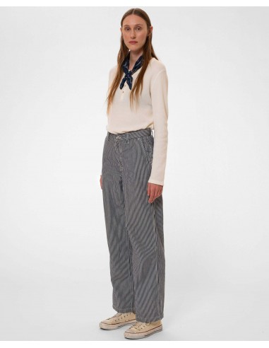 Pantalon rayé en coton bio Stina Hickory Striped Pants d'Europe débarque